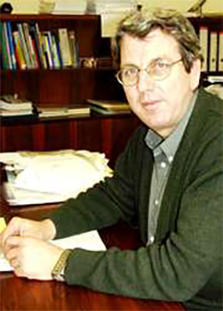 Javier de Vicente Remesal es autor en Editorial Reus