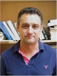 Luis Alberto Malvárez Pascual  es autor en Editorial Reus
