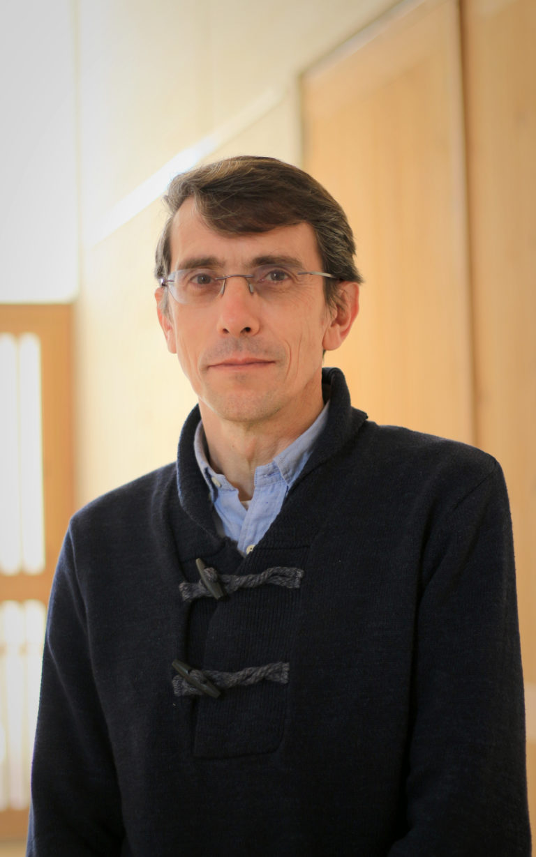Agustín Vivas Moreno es autor en Editorial Reus
