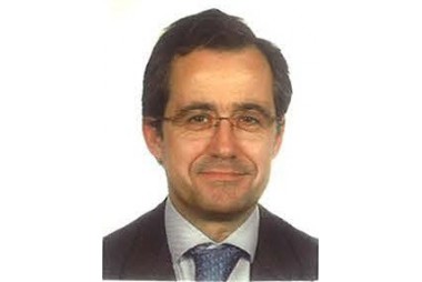Alberto Arce Janáriz es autor en Editorial Reus