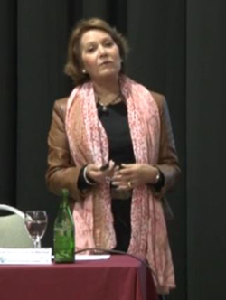 Amalia Uriondo de Martinoli es autor en Editorial Reus