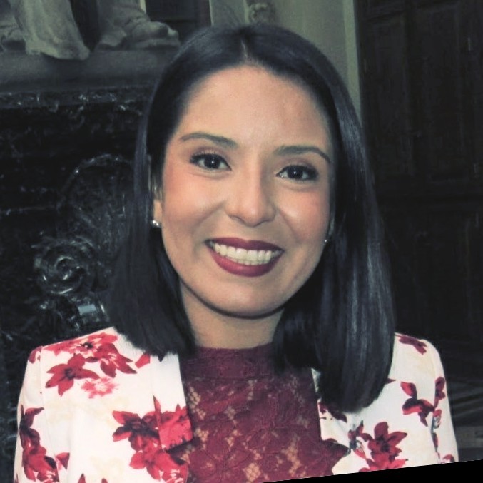 Claudia Cayo Sandoval es autor en Editorial Reus