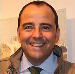 Diego  Molina Ruiz del Portal es autor en Editorial Reus
