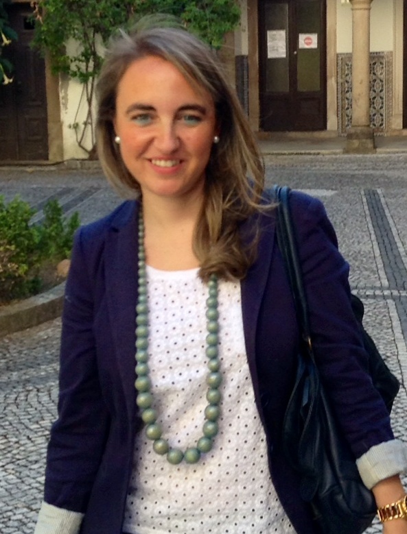 Elena Atienza Macías es autor en Editorial Reus
