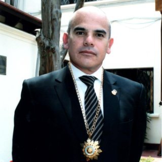 Ernesto Álvarez Miranda es autor en Editorial Reus