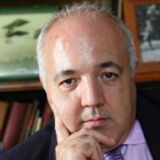 Félix Martínez Llorente es autor en Editorial Reus