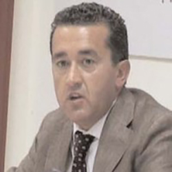 Francisco Jiménez García es autor en Editorial Reus