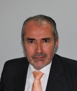 Juan Espinoza Espinoza es autor en Editorial Reus