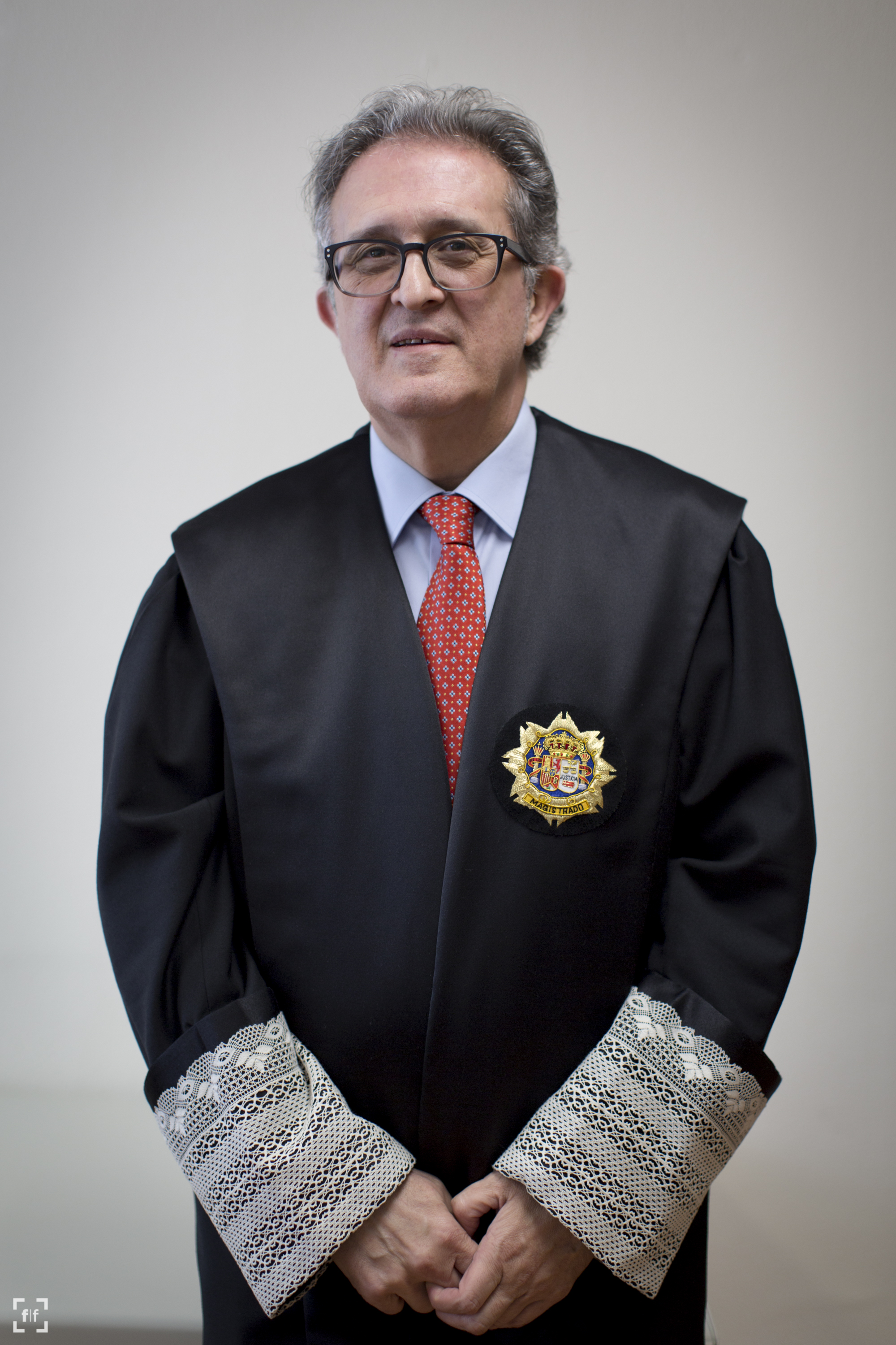 Luis Aurelio González Martín es autor en Editorial Reus