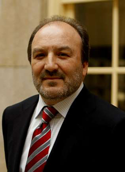 Luis Manuel García Mañá es autor en Editorial Reus