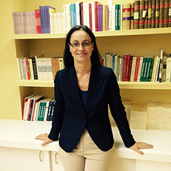 María Jesús Ariza Colmenarejo es autor en Editorial Reus