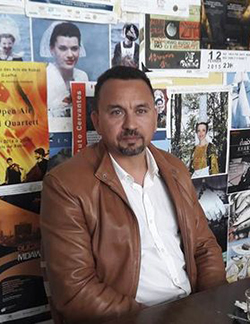 Mourad Zarrouk es autor en Editorial Reus
