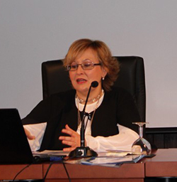 Pilar  Rivas Vallejo es autor en Editorial Reus