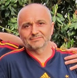 Santiago Álvarez González es autor en Editorial Reus