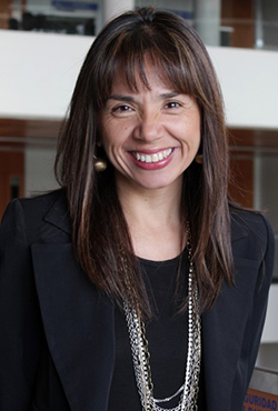 Yasna  Otarola Espinoza es autor en Editorial Reus